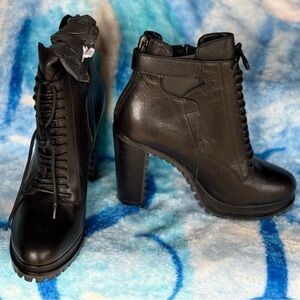 Dolce Vita Black Heeled boots NEW